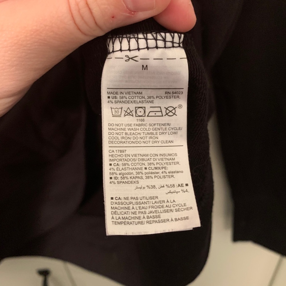 Old Navy M Lattice Back, Active Sweatshirt, Black - Picture 5 of 16